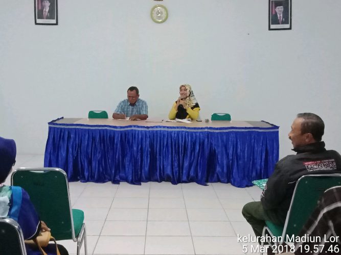 Kegiatan Rutin Pertemuan RT/RW di Kelurahan Madiun Lor